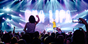 Dua Lipa – Lost In Your Light feat. Miguel (Official Video)